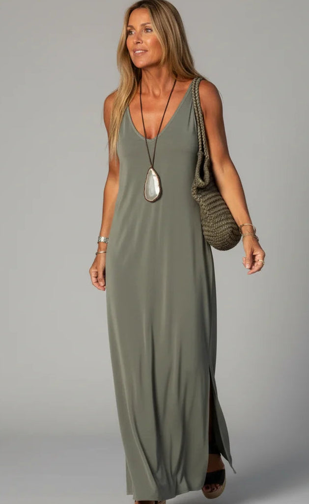 resa-Robe Longue Fluide Col V